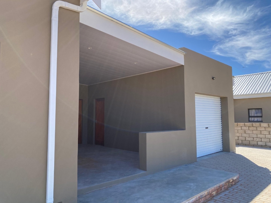 2 Bedroom Property for Sale in Vredendal Western Cape